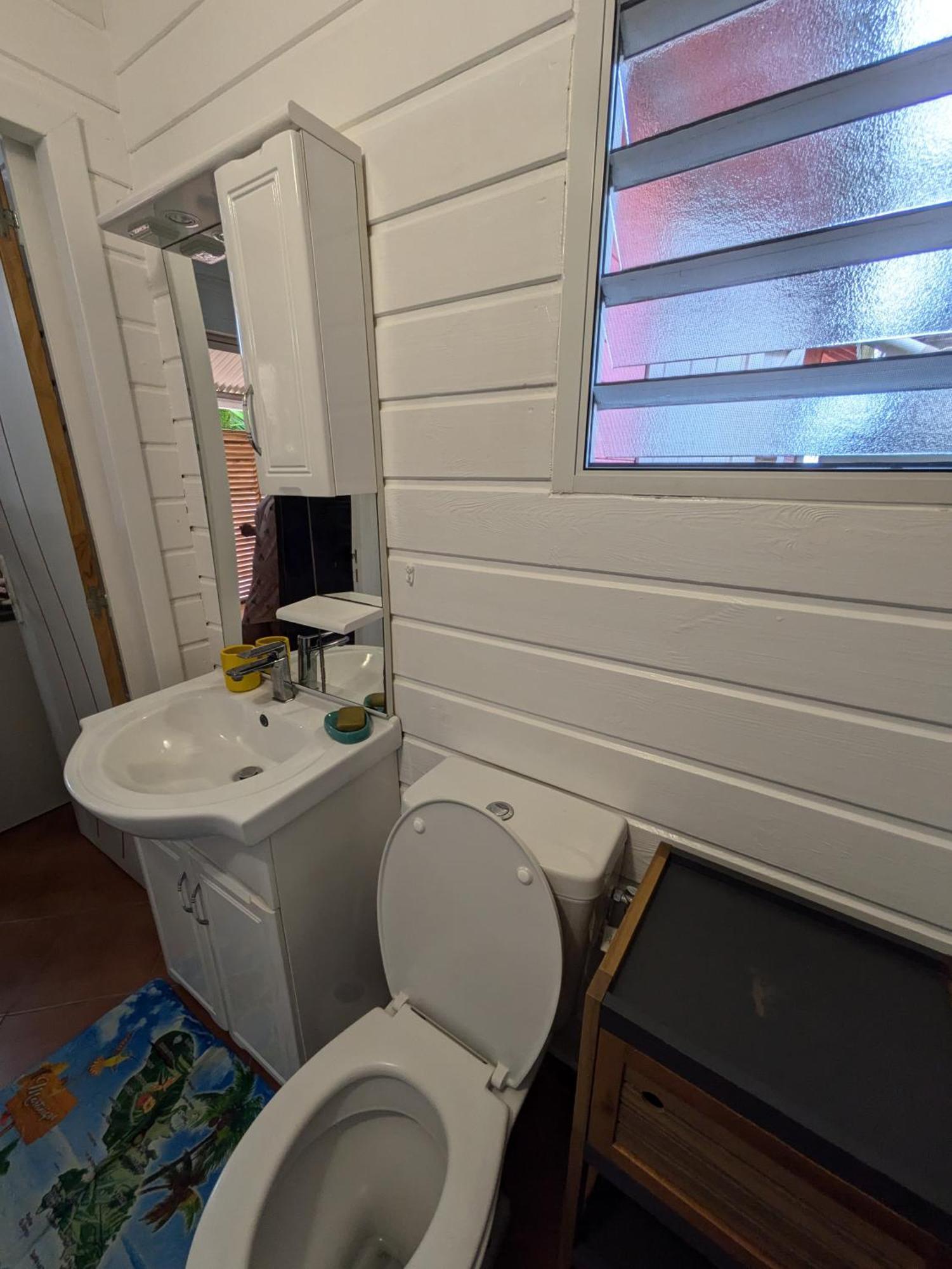 Le Marin - Bungalow Classe 3 Etoiles Tb Equipe & Confortable - Escapade En Couple - Paisible & En Toute Discretion - Wi-Fi - Climatisation - Calme & Serenite - Plages Du Sud, Centre De Carenage & Marina Du Marin Proche En Voiture - Acheminement Sur D Exterior photo